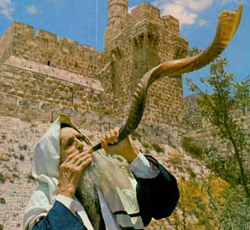 [Image: Shofar being Blown]